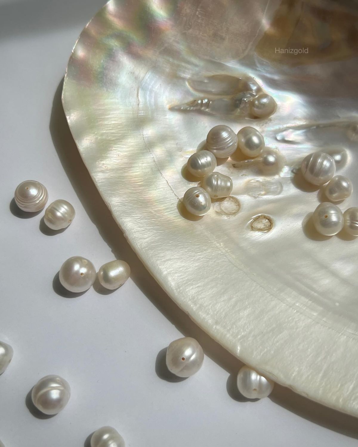 Feminine Power——Pearl - Nomad Roots Studio