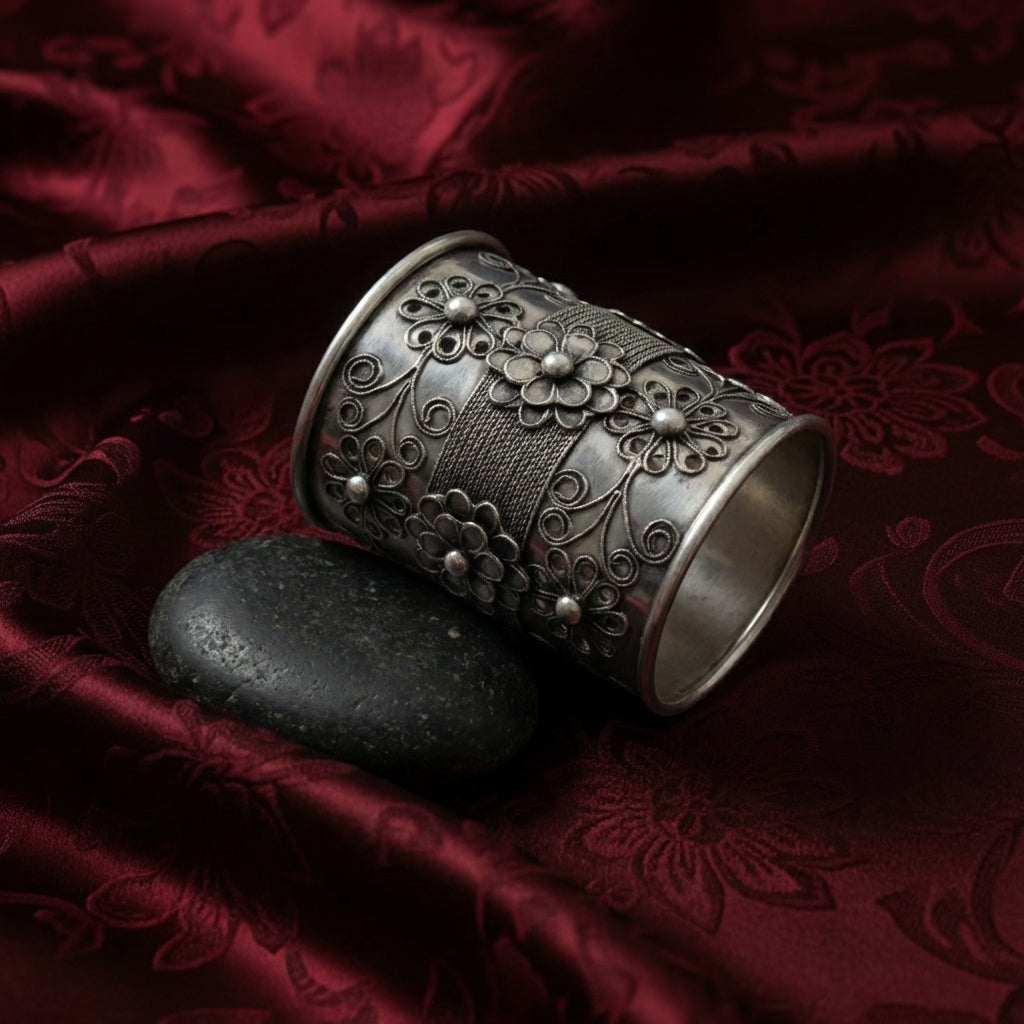 Miao Silver Bracelet| Ethnic Heritage