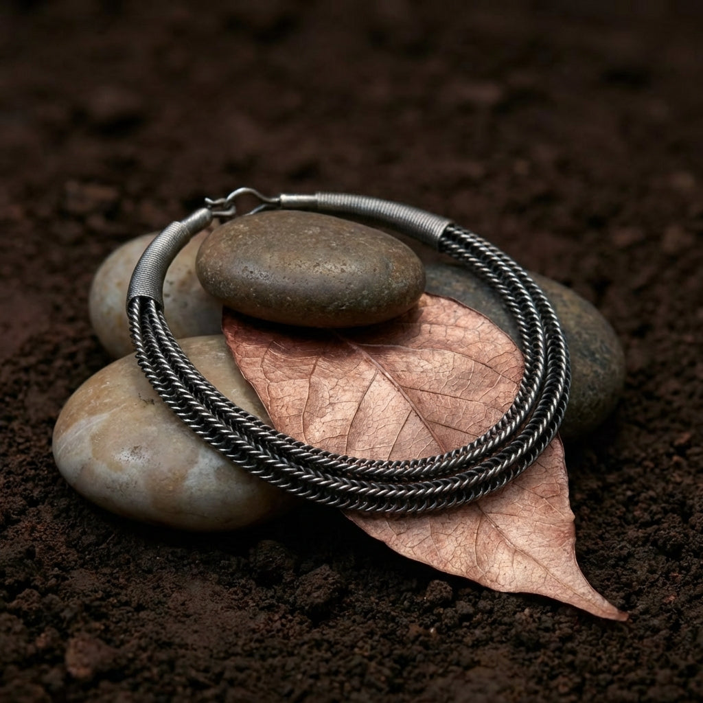 Miao Silver Choker Necklace - Eight-Sided Filigree Design