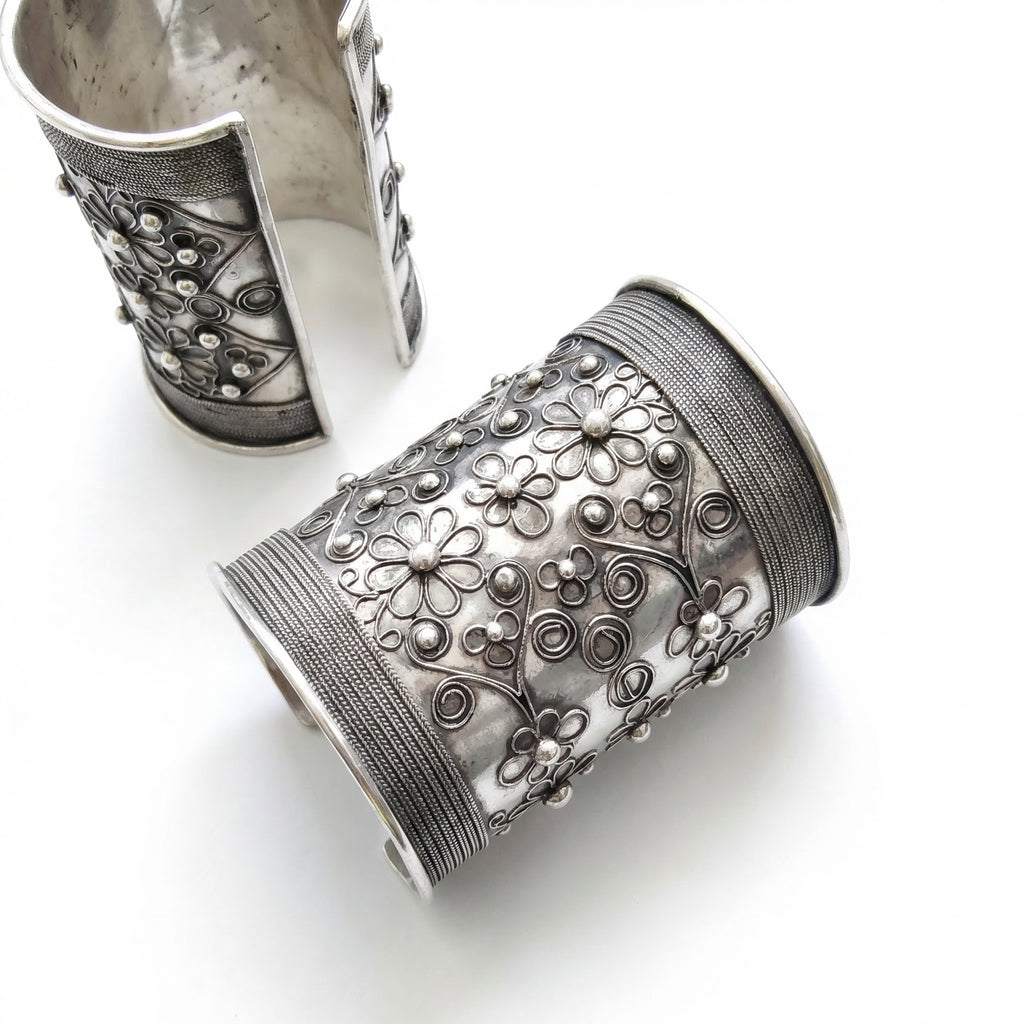 Miao Silver Bracelet  | Ethnic Heritage